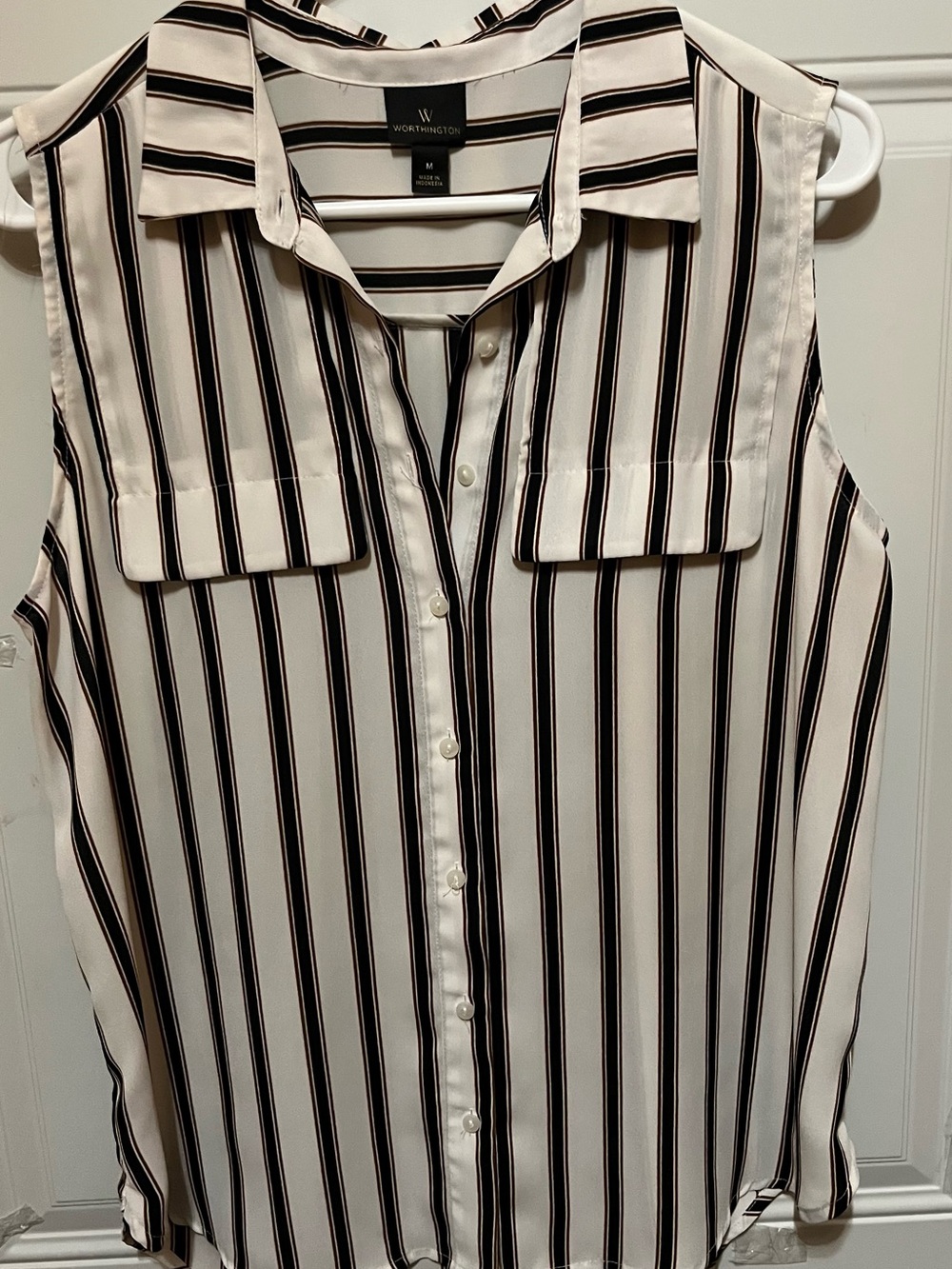 Worthington Cream and Black Vertical Stripe Sleeveless Button-Down Shirt